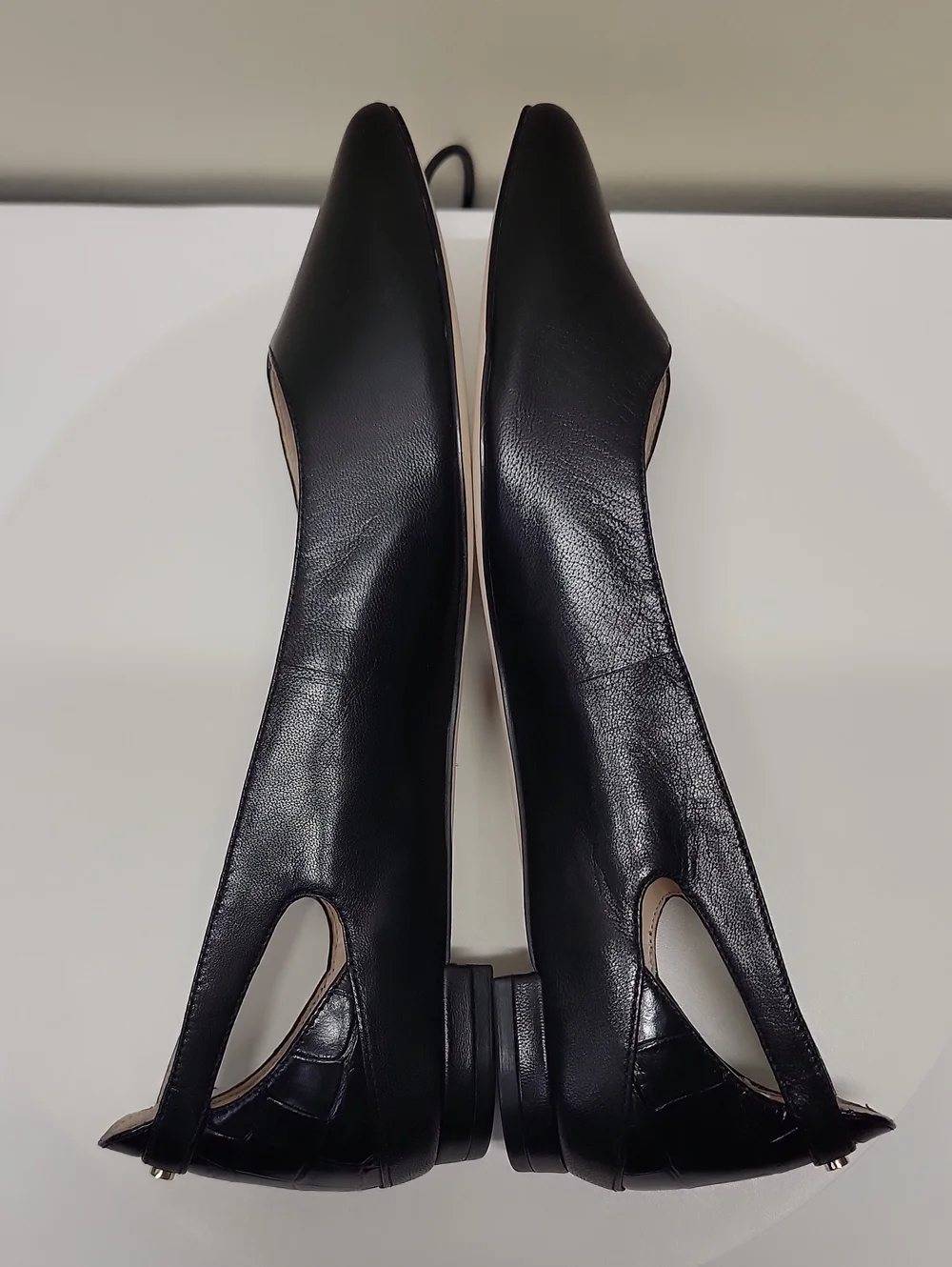 Cole Haan Vintage Black Pointed Toe Leather Flats Sz 9